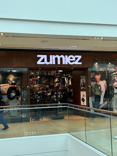 Zumiez