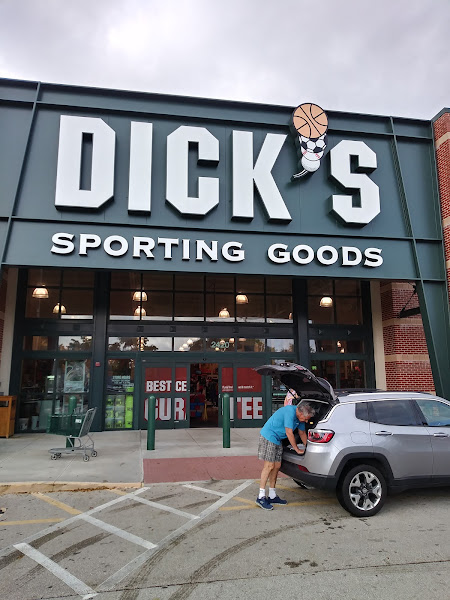Dick's Sporting Goods