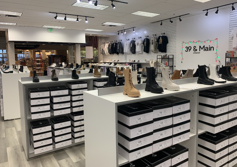 39 & Main Shoes
