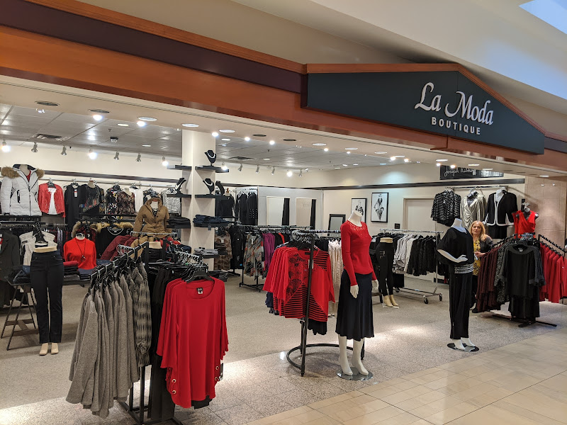 La Moda Boutique
