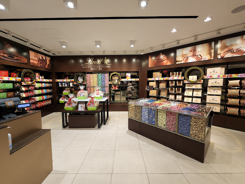 Lindt Chocolate Shop - Montreal Eaton Centre