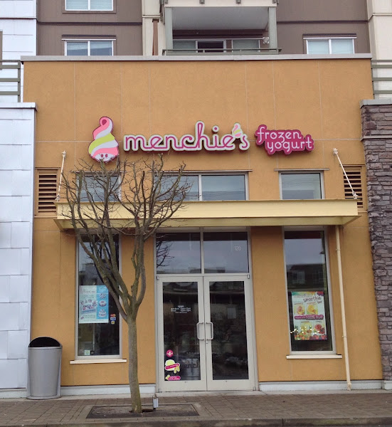 Menchies Frozen Yogurt