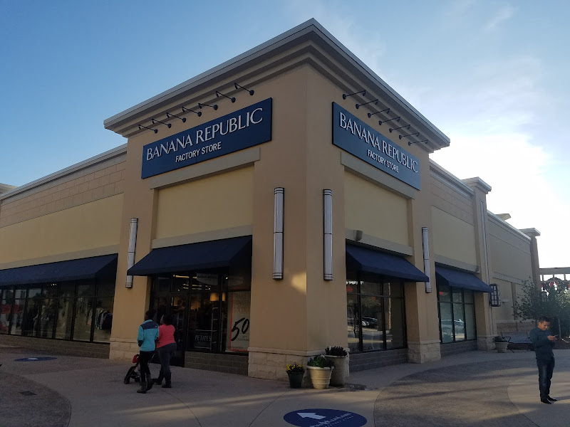 BANANA REPUBLIC FACTORY STORE