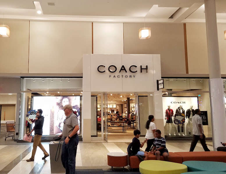 COACH Outlet