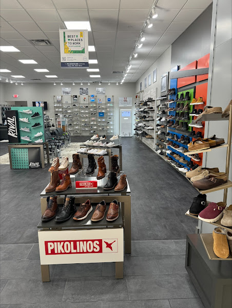 Tradehome Shoes