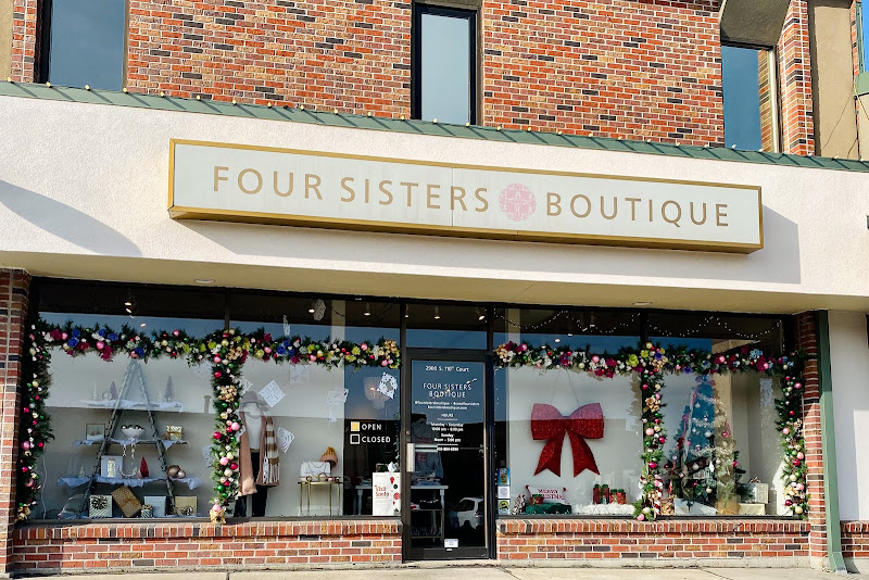 Womens Clothing in Omaha - Four Sisters Boutique