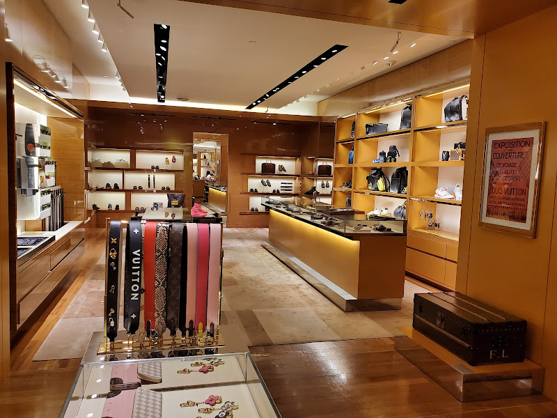 Louis Vuitton Bal Harbour Saks