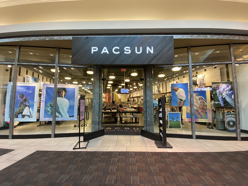 PacSun