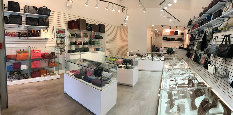 Richmond Luxury & Loan