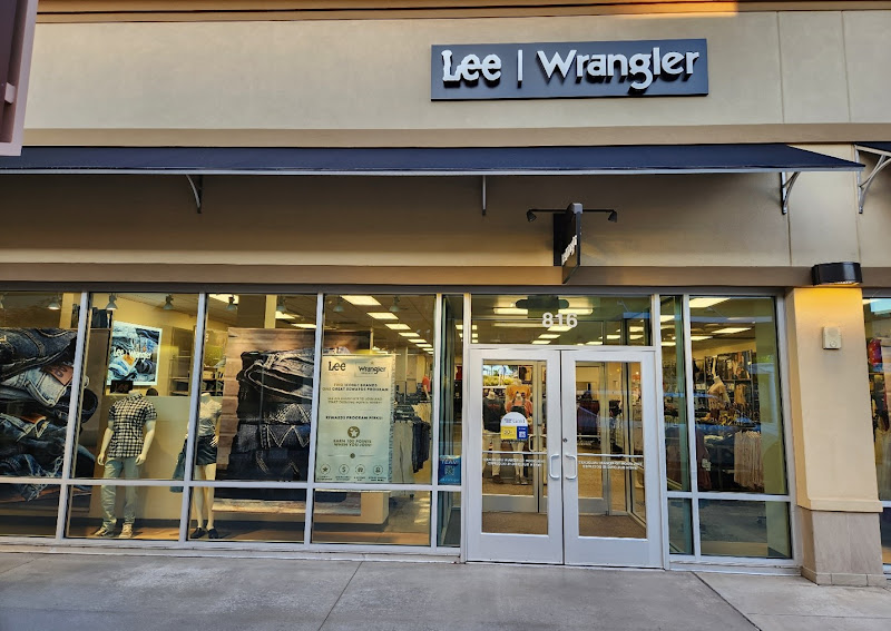 Lee | Wrangler