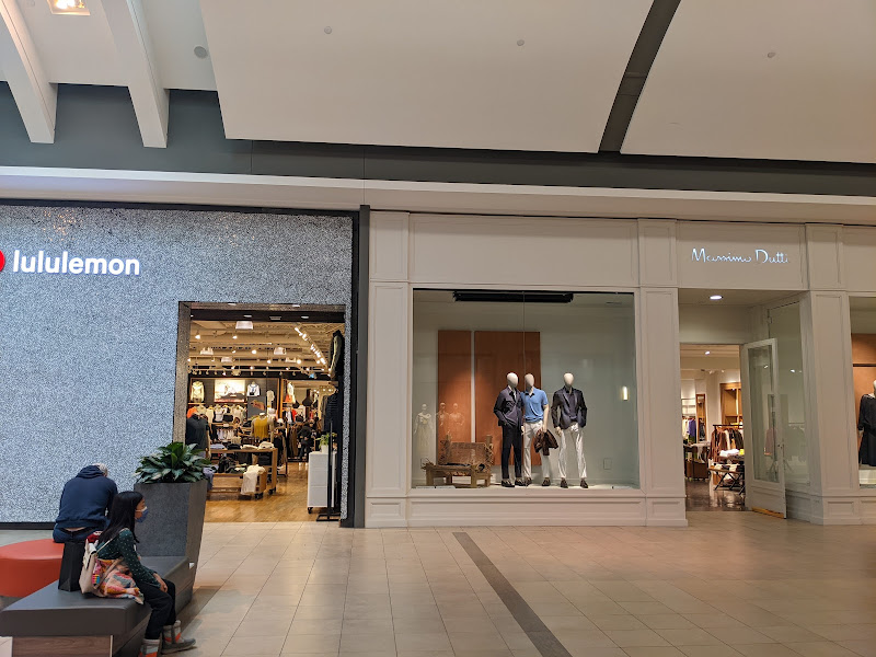 Massimo Dutti