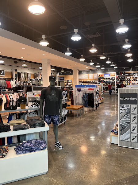 Champs Sports