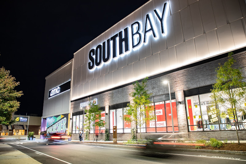 AMC South Bay Center 12