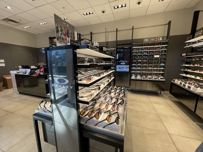 Sunglass Hut