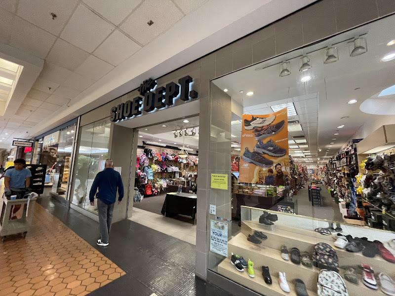 Shoe Dept.