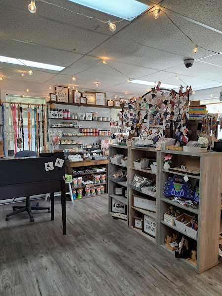 Crow Hill Treasures