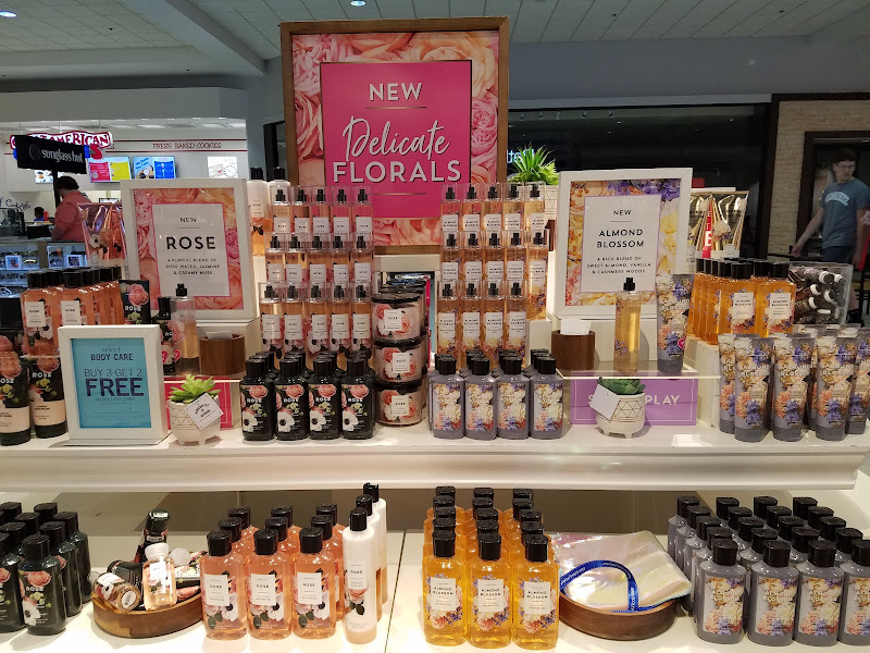 Bath & Body Works