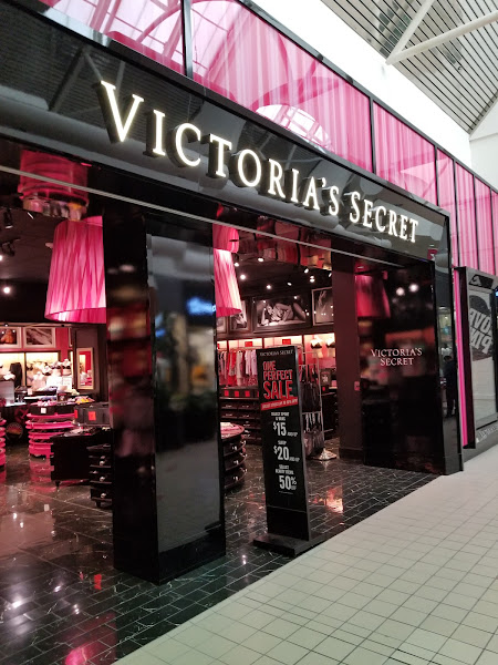 Victoria's Secret & PINK
