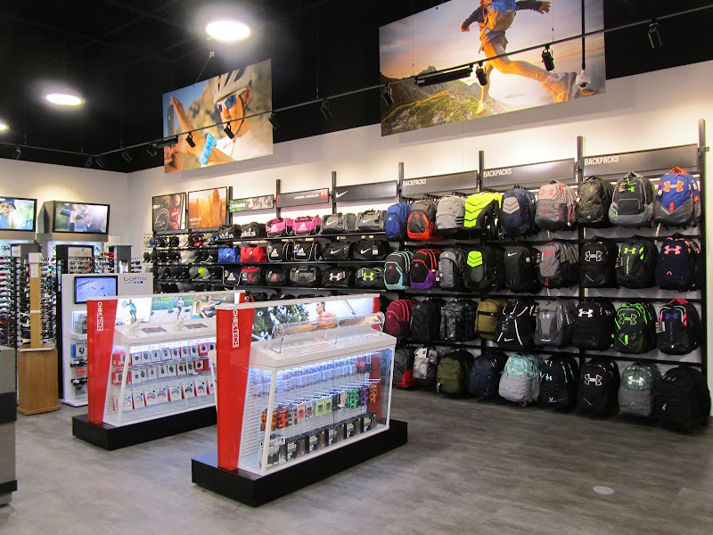 Sport Chek