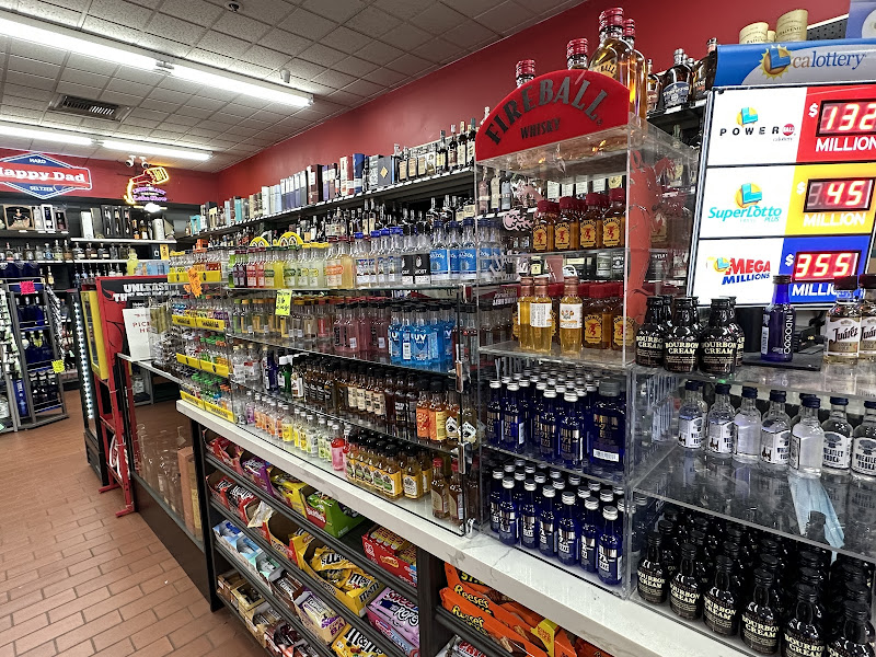 CAMPUS LIQUOR
