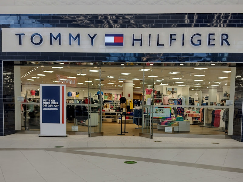 Tommy Hilfiger