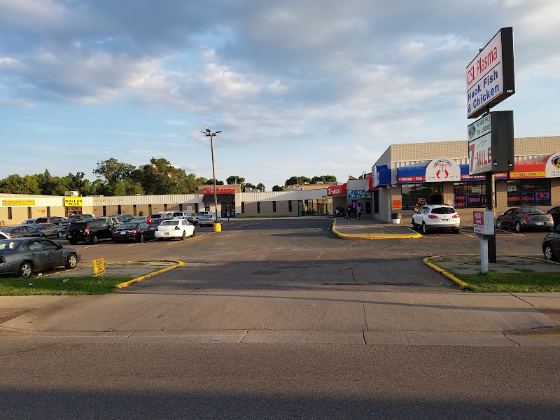 Uni-Dale Mall