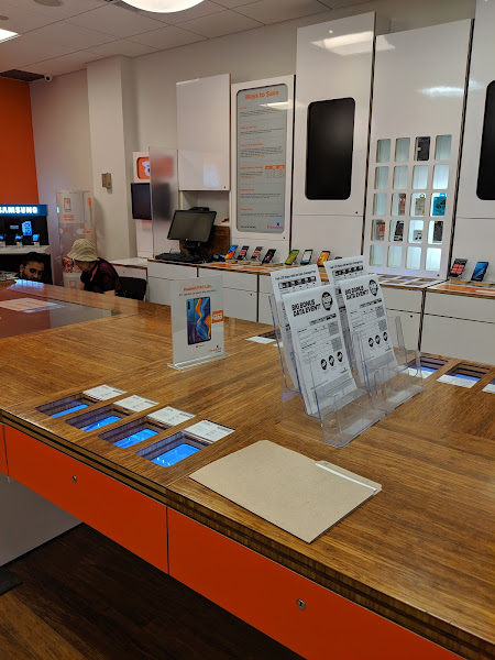Freedom Mobile