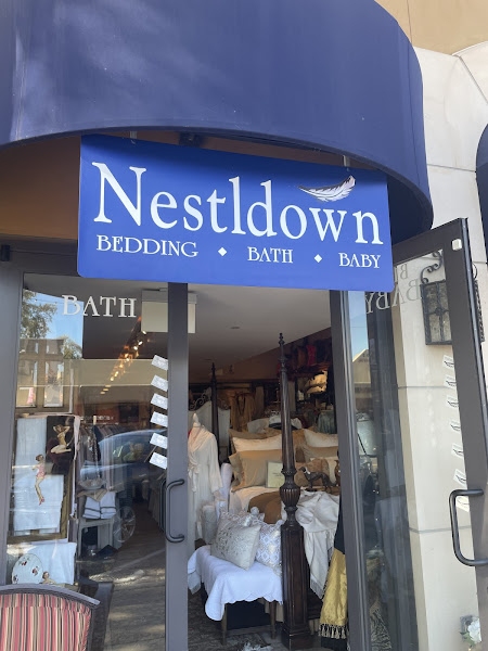 Nestldown