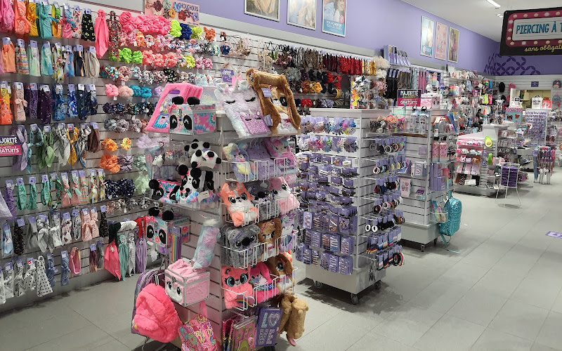 claire's