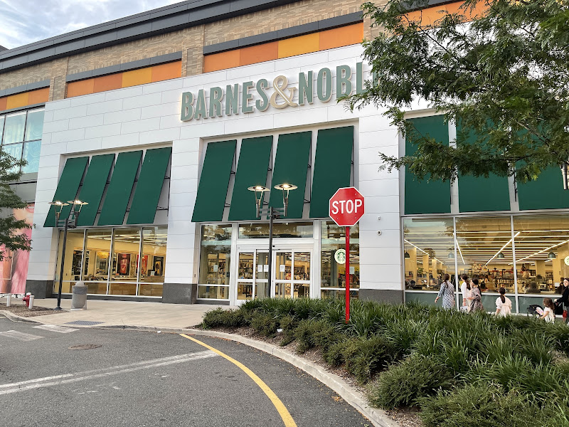Barnes & Noble