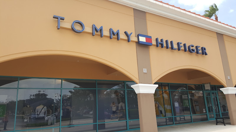Tommy Hilfiger