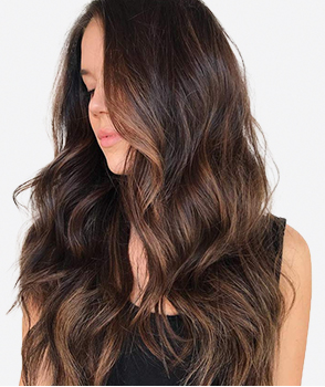 Collen James Extensionist and Color Salon