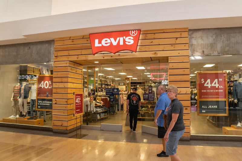 Levi’s Outlet Store