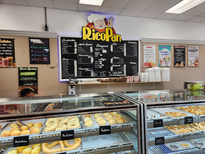 Saborealo Bakery .