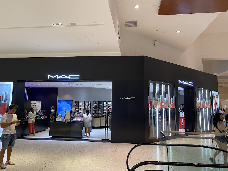 MAC Cosmetics