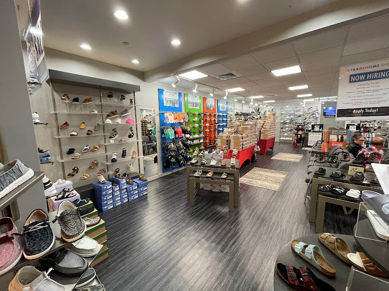 Tradehome Shoes
