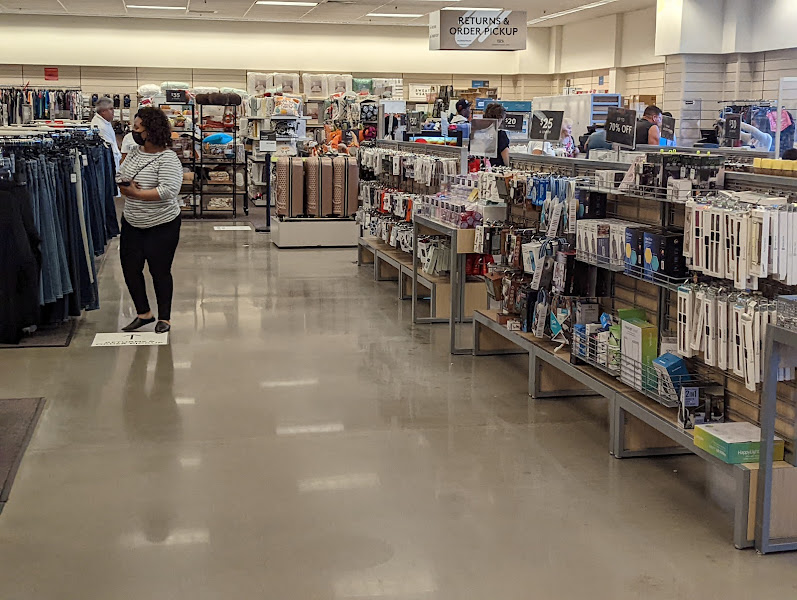 Saks Off 5th