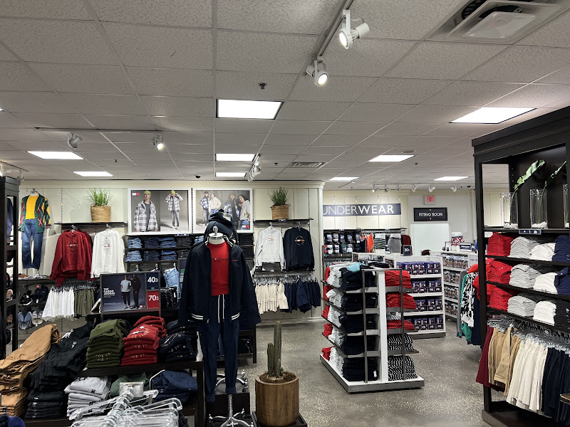 Tommy Hilfiger