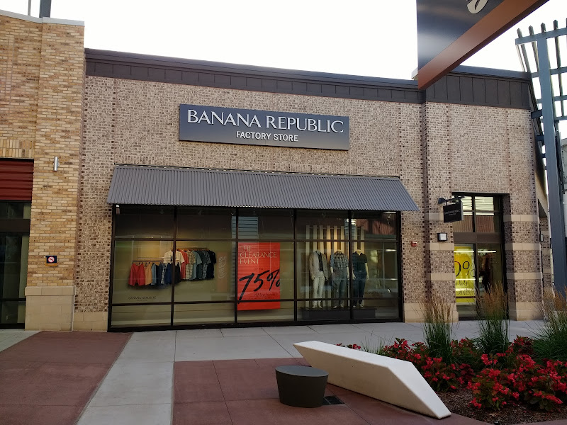 Banana Republic Factory Store