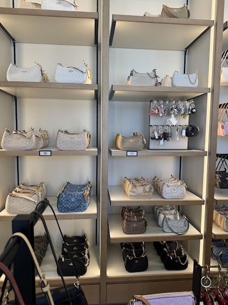 COACH Outlet