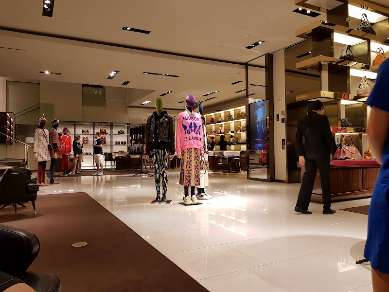 Gucci Waikiki