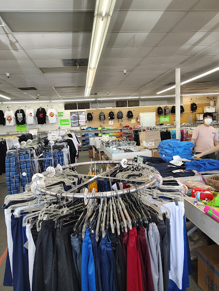 T-Shirts Center