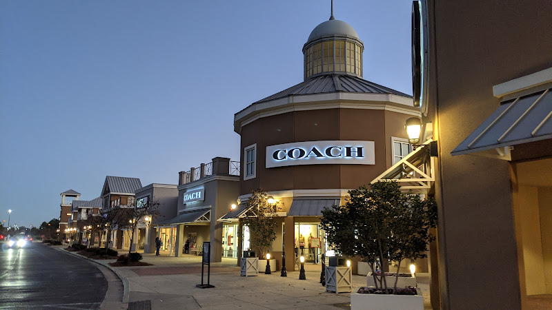 COACH Outlet