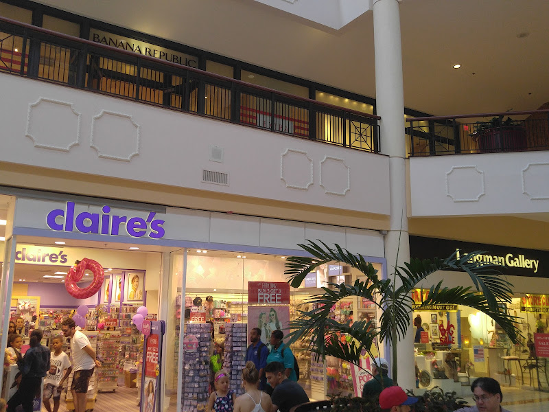 Claire's