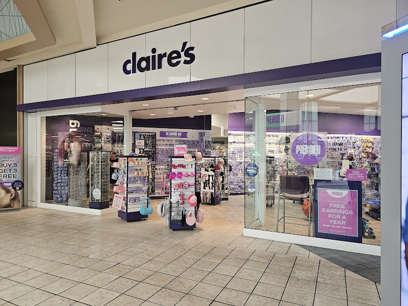 claire's