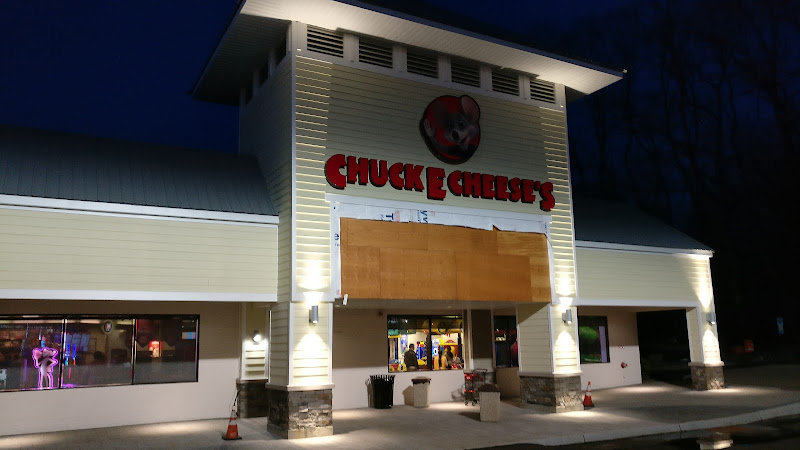 Chuck E. Cheese