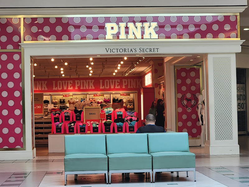 Victoria's Secret & PINK