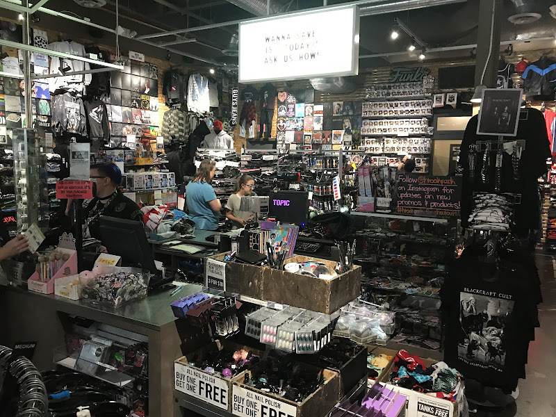 Hot Topic