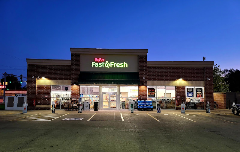 Hy-Vee Fast & Fresh