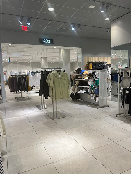 H&M